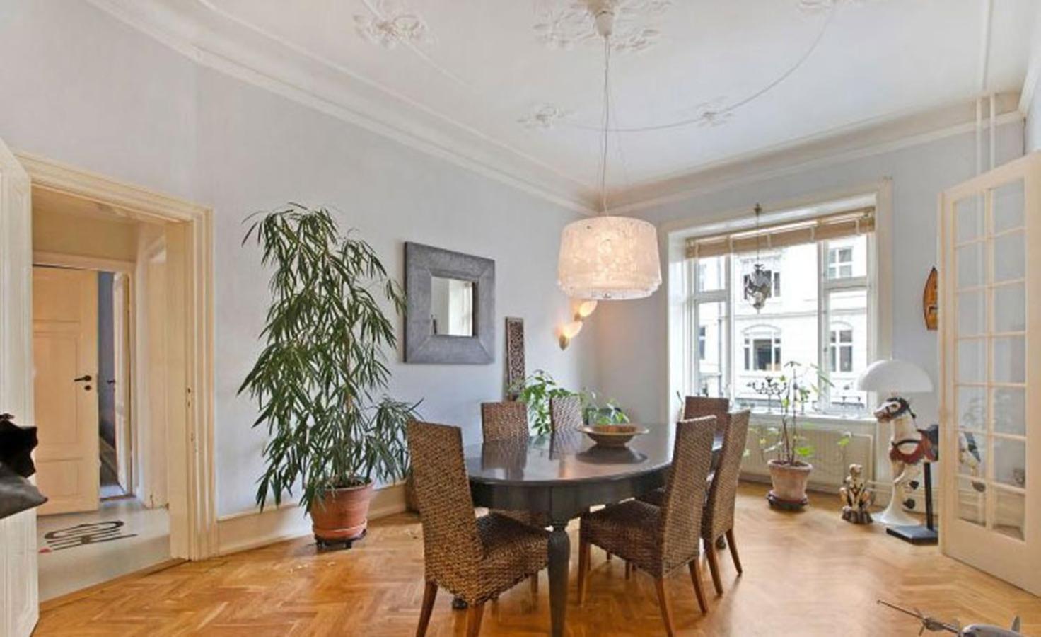 Leilighet With Excellent Location